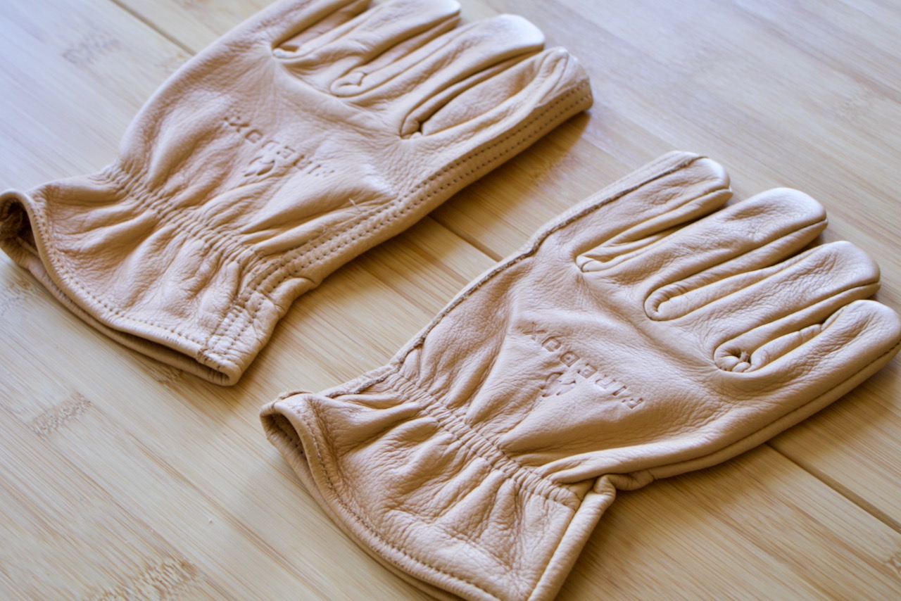 キャンプに持ってくレザーグローブ Firebox Cowhide Leather Gloves K U カリフォルニアの暮らし